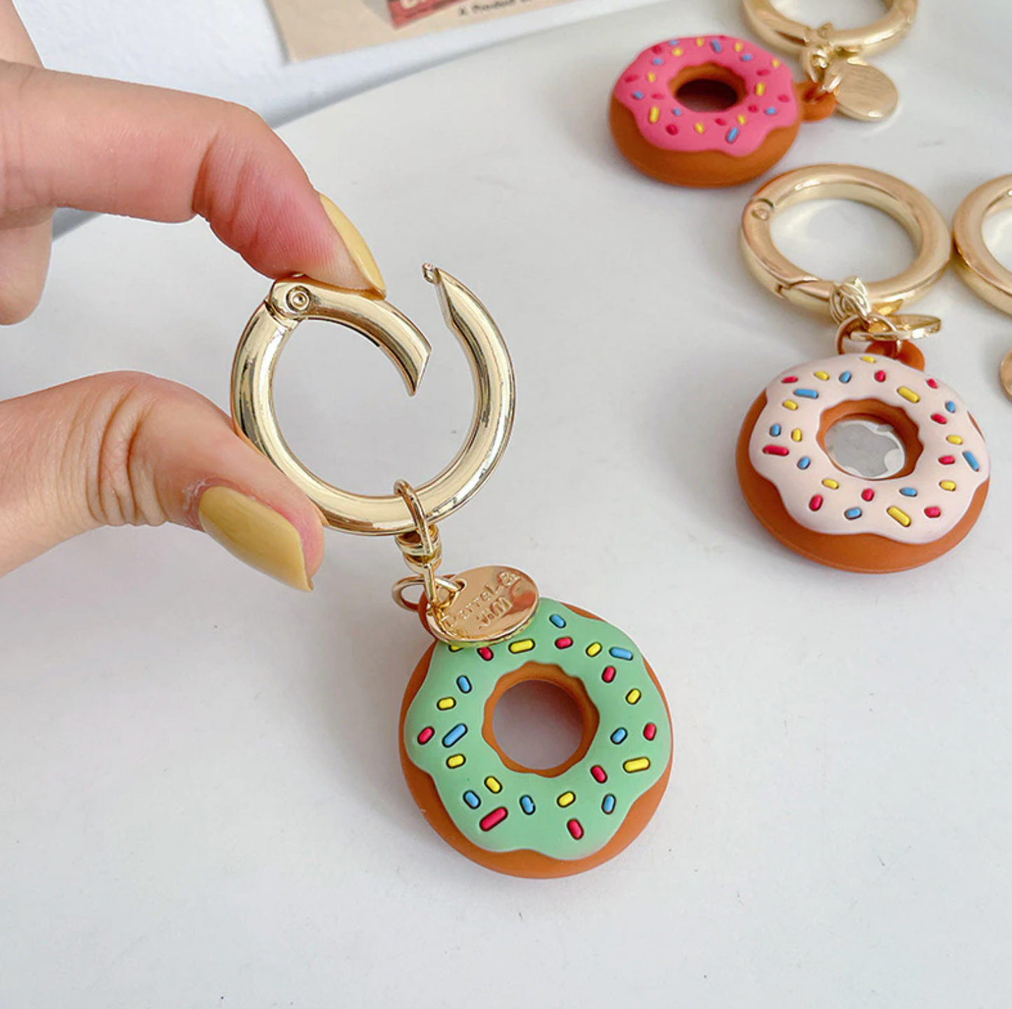 Doughnut Keychain AirTag Case