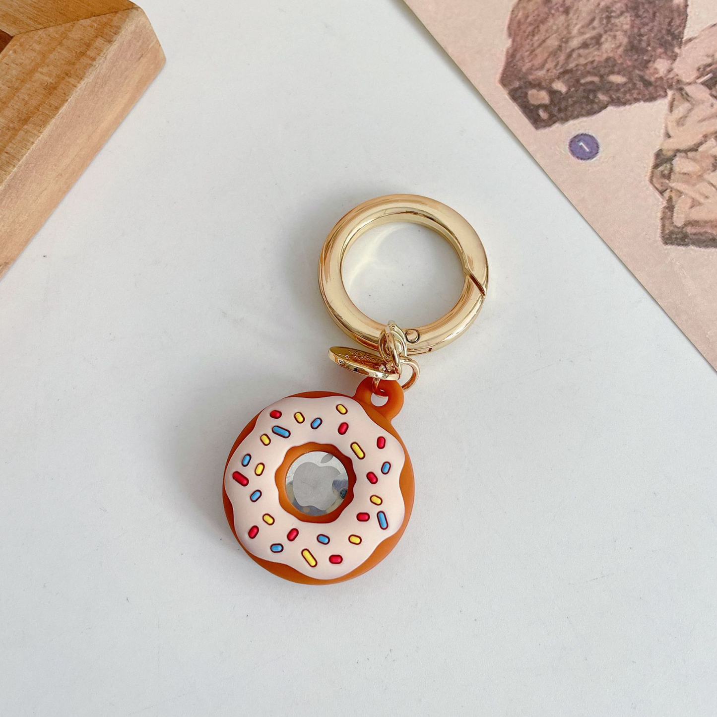 Doughnut Keychain AirTag Case