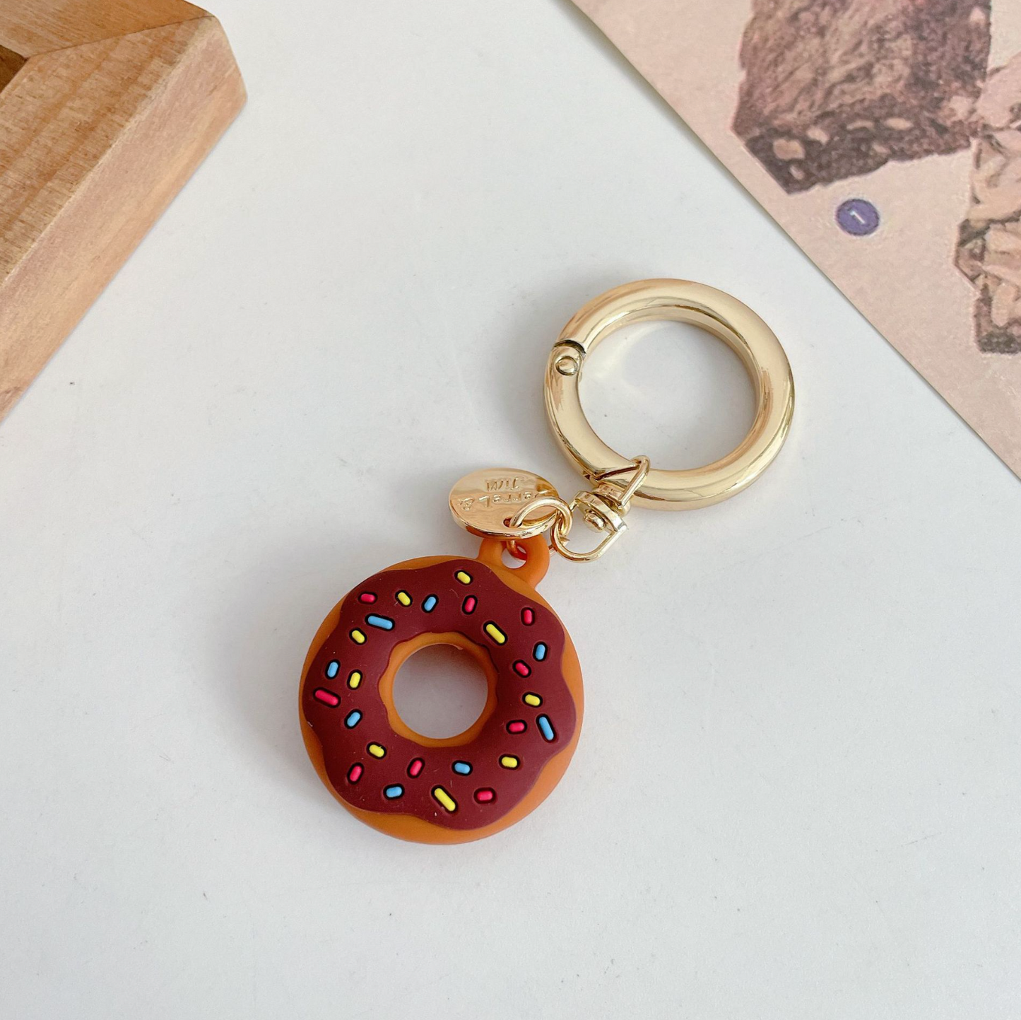 Doughnut Keychain AirTag Case